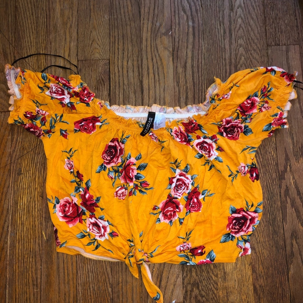 Floral off shoulder crop top